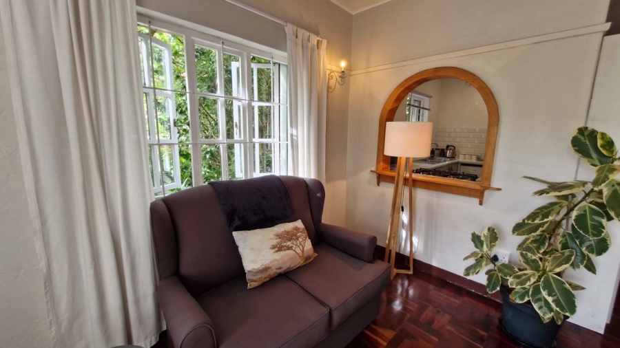 To Let 1 Bedroom Property for Rent in Clovelly Western Cape